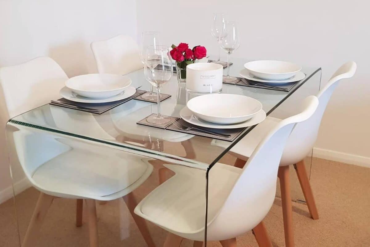 Modern Apartment In The Heart Of Oxford With Secure Underground Parking Εξωτερικό φωτογραφία