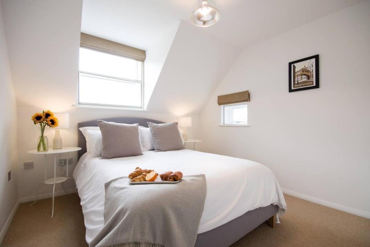 Modern Apartment In The Heart Of Oxford With Secure Underground Parking Εξωτερικό φωτογραφία