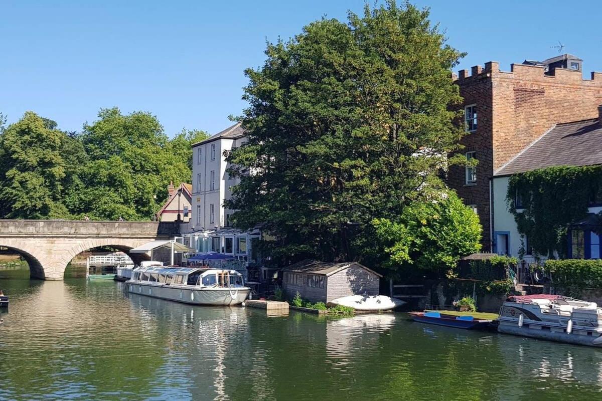 Modern Apartment In The Heart Of Oxford With Secure Underground Parking Εξωτερικό φωτογραφία